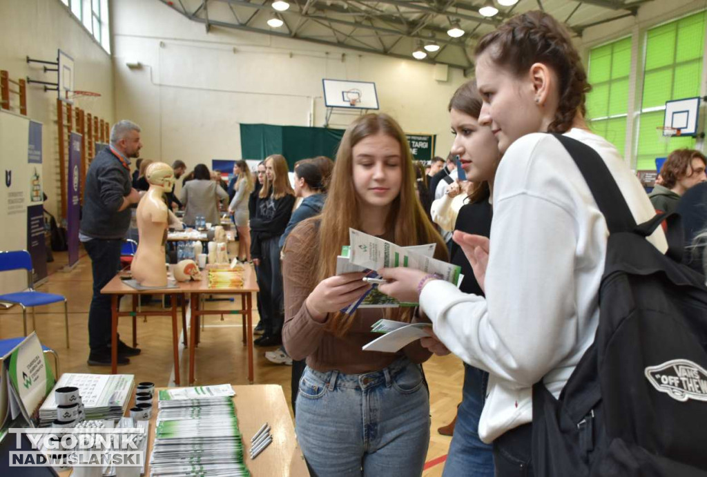 XIV Powiatowe Targi Edukacyjne w Sandomierzu