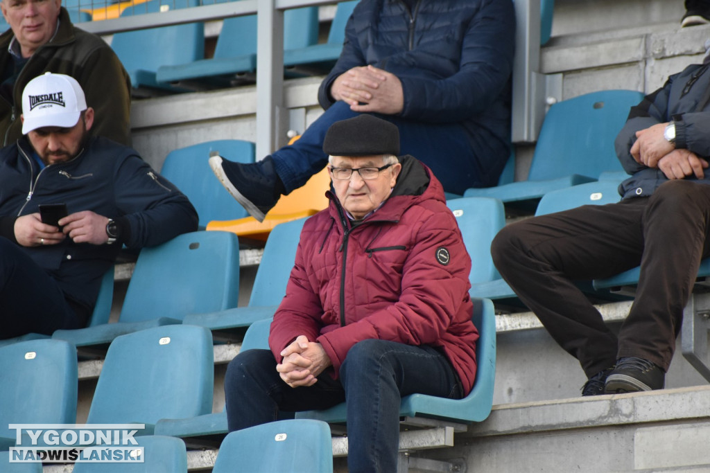 Zdjęcia z trybun mecz Siarka - Kotwica