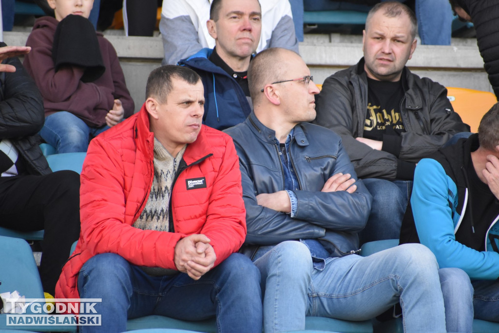 Zdjęcia z trybun mecz Siarka - Kotwica