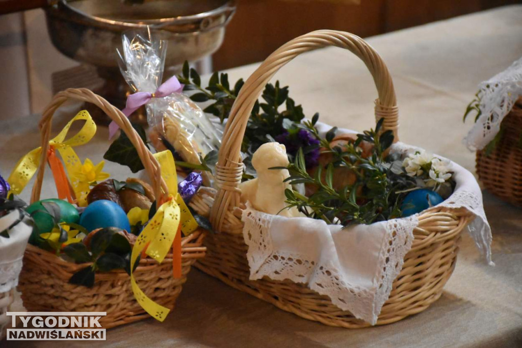 Święcenie pokarmów w sandomierskich kościołach