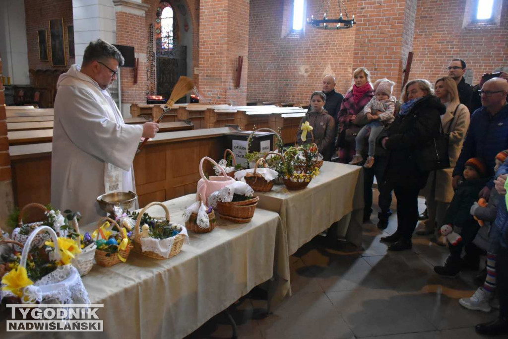 Święcenie pokarmów w sandomierskich kościołach
