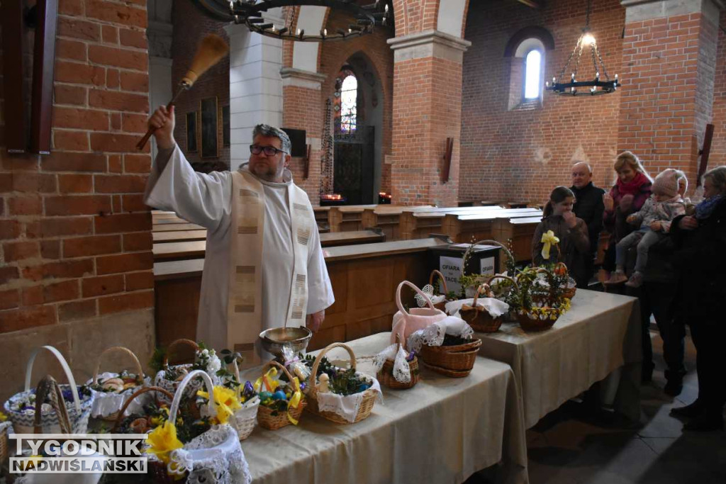Święcenie pokarmów w sandomierskich kościołach