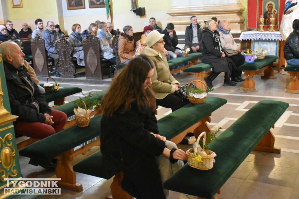 Święcenie pokarmów w sandomierskich kościołach