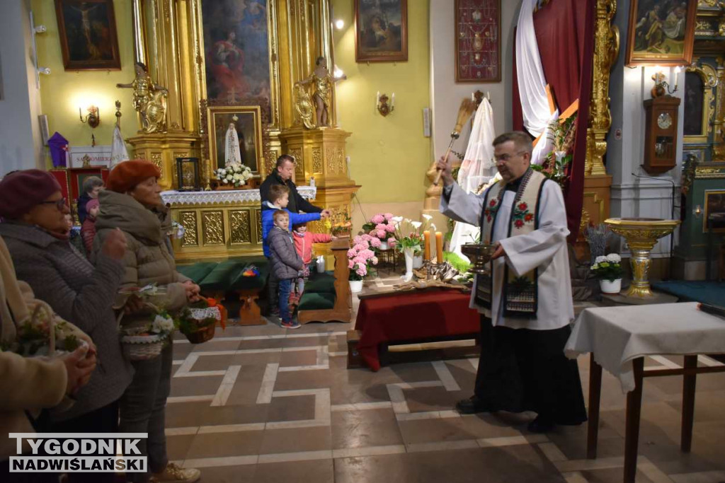 Święcenie pokarmów w sandomierskich kościołach