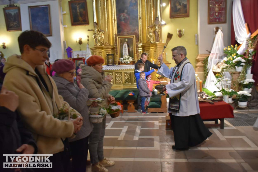 Święcenie pokarmów w sandomierskich kościołach