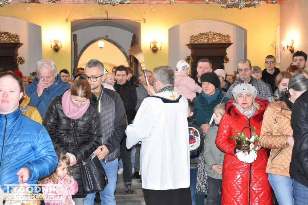Święcenie pokarmów w sandomierskich kościołach