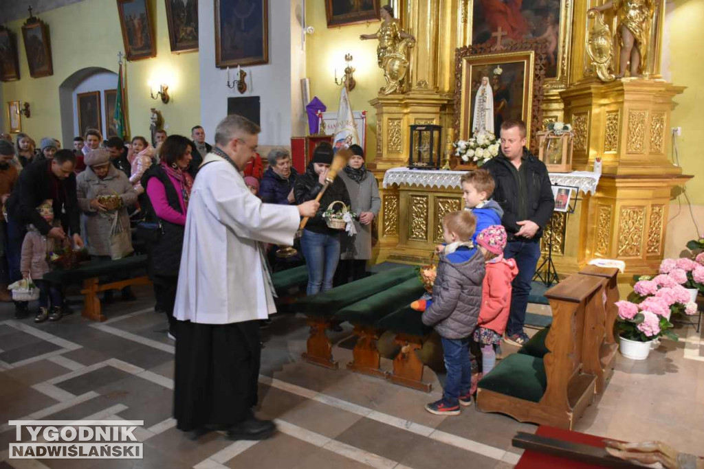 Święcenie pokarmów w sandomierskich kościołach
