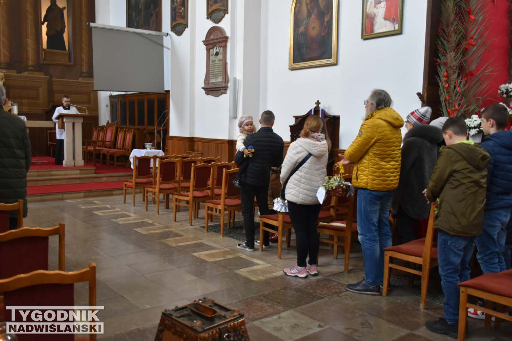 Święcenie pokarmów w sandomierskich kościołach
