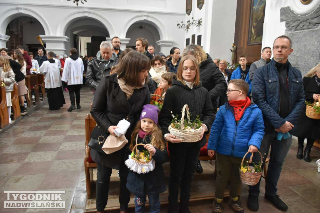 Święcenie pokarmów w sandomierskich kościołach