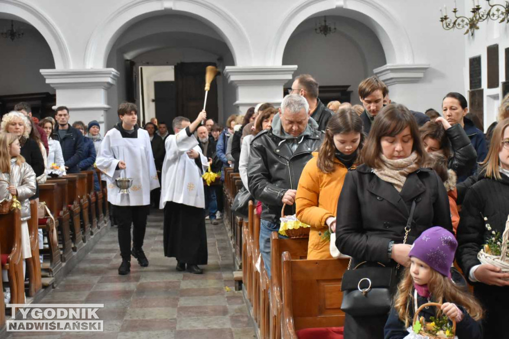 Święcenie pokarmów w sandomierskich kościołach