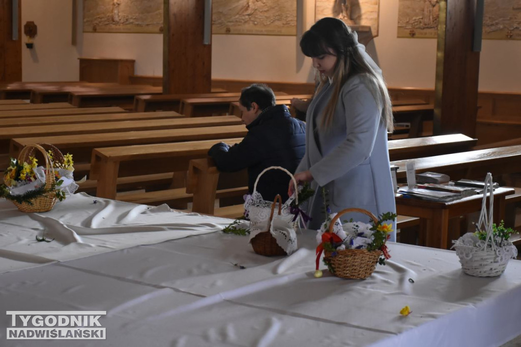 Święcenie pokarmów w sandomierskich kościołach
