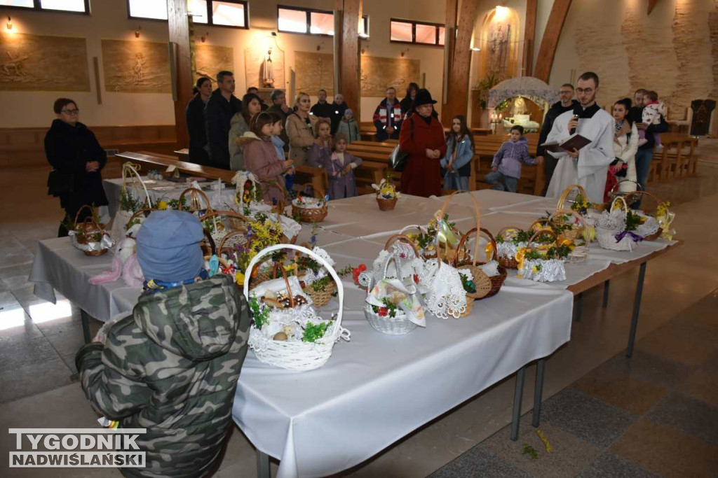 Święcenie pokarmów w sandomierskich kościołach