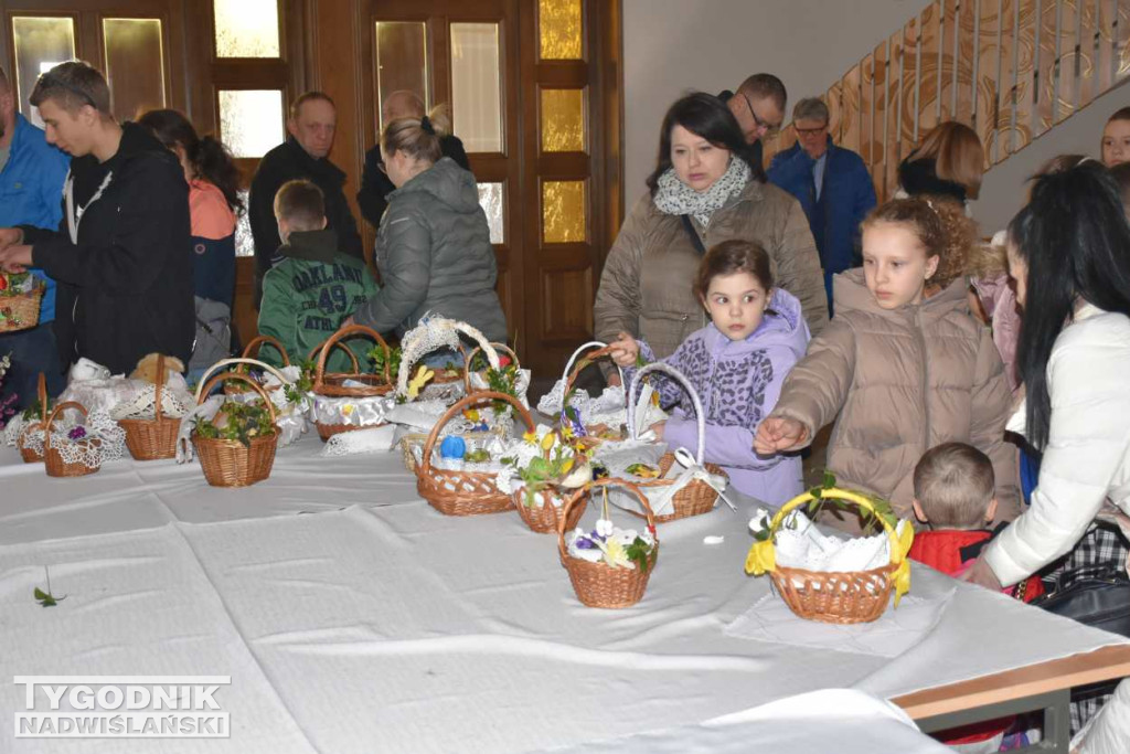 Święcenie pokarmów w sandomierskich kościołach