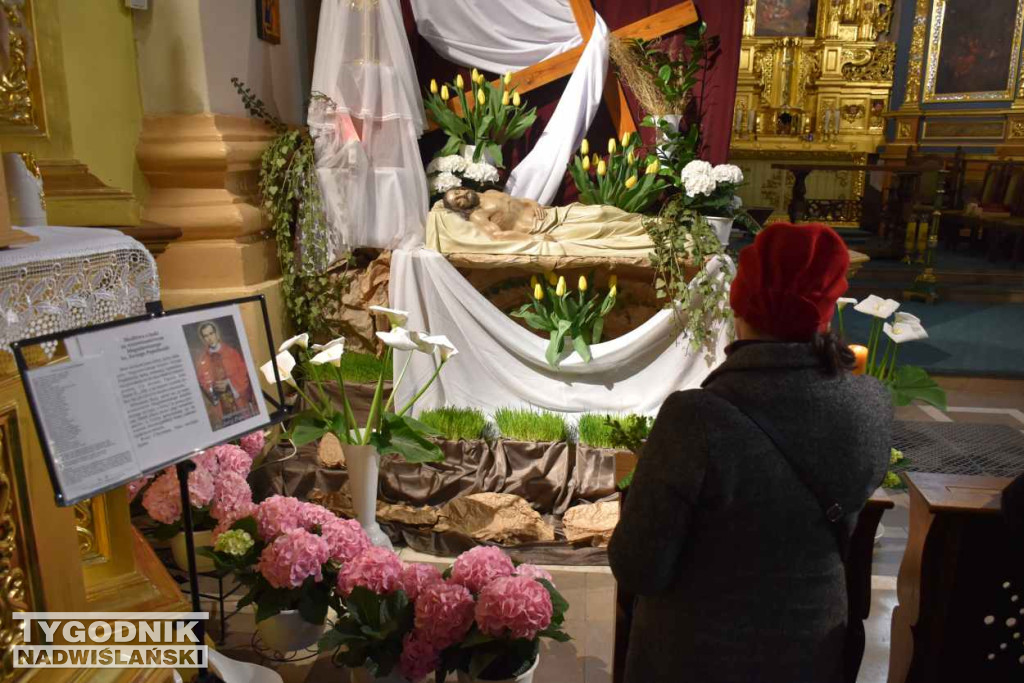 Groby Pańskie w sandomierskich kościołach