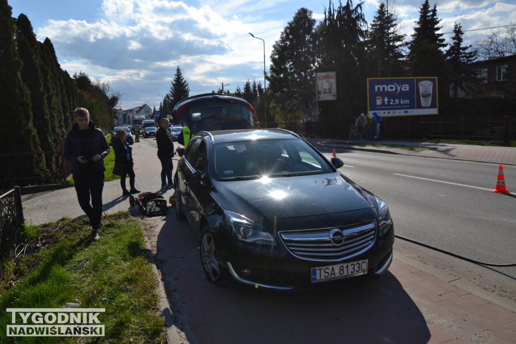 Wypadek z udziałem motocyklisty na Warszawskiej