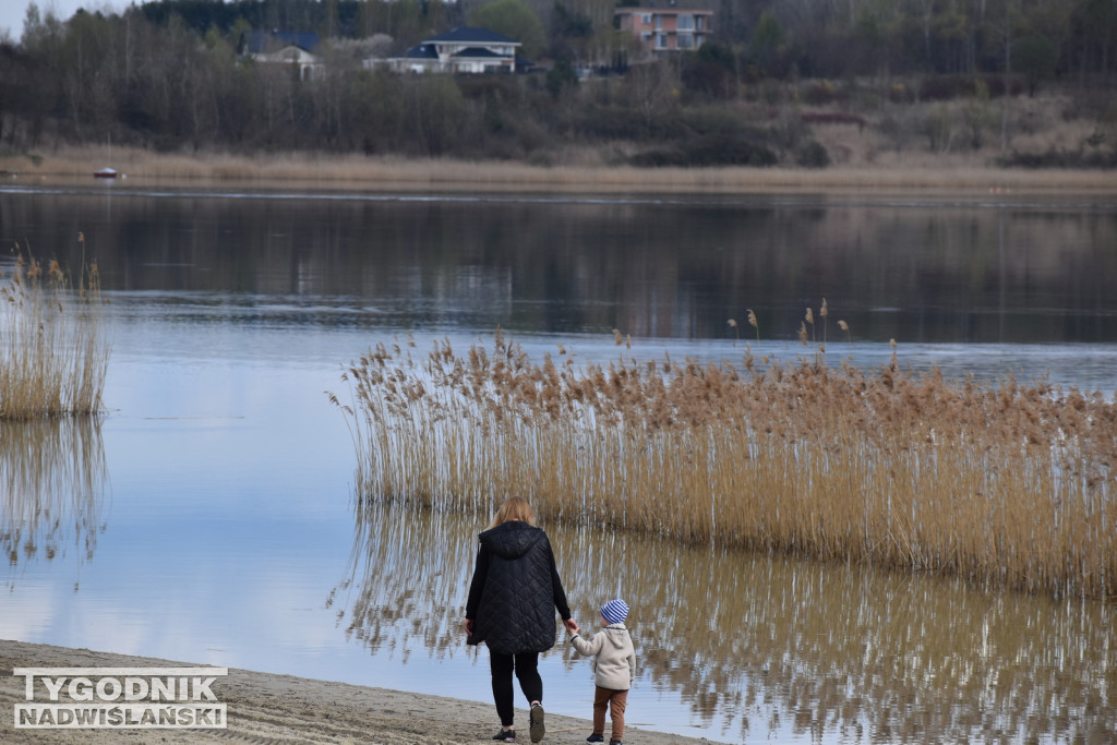 Niedziela nad Jeziorem Tarnobrzeskim - 16.04.2023