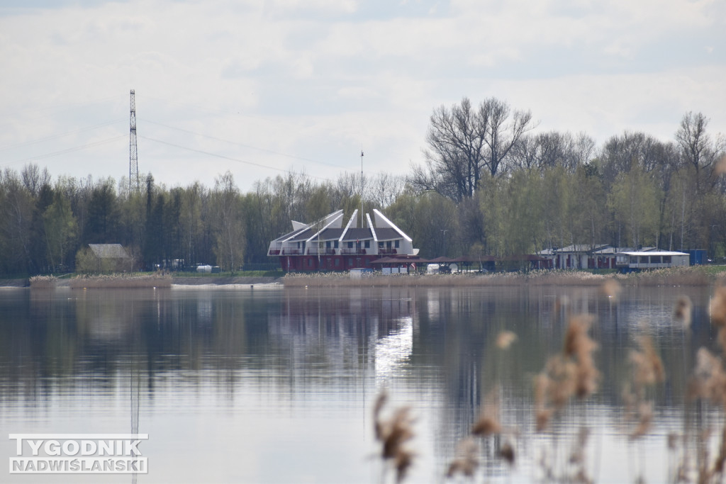 Niedziela nad Jeziorem Tarnobrzeskim - 16.04.2023