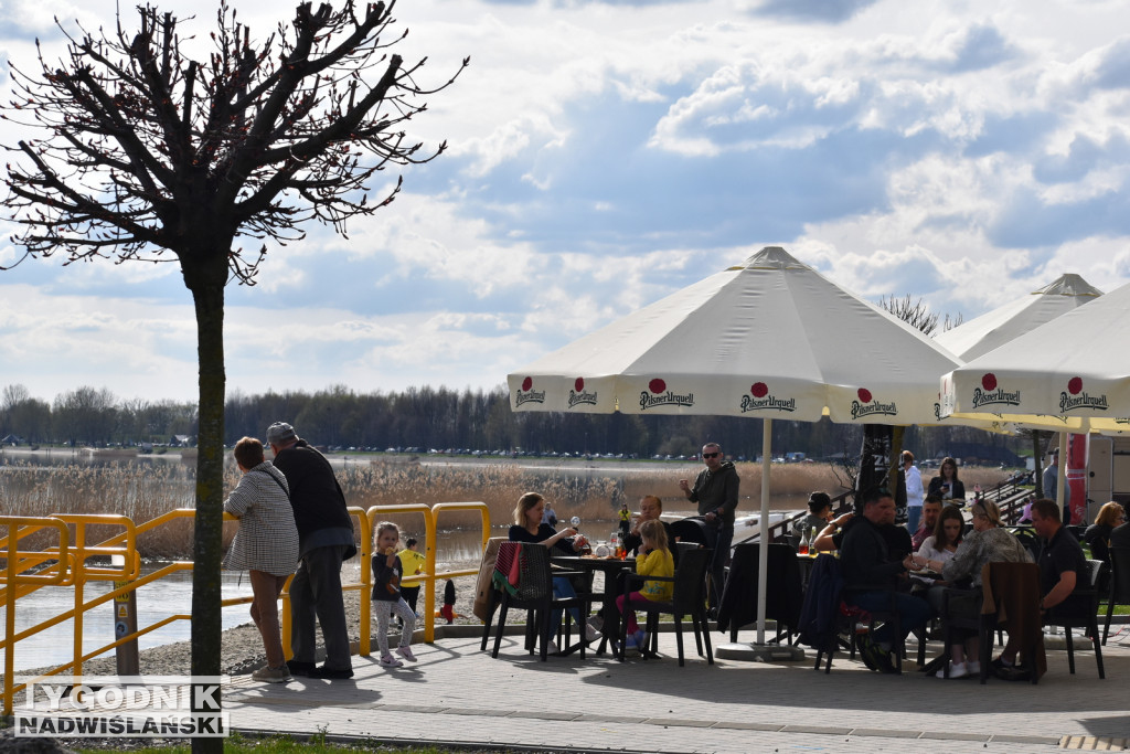 Niedziela nad Jeziorem Tarnobrzeskim - 16.04.2023