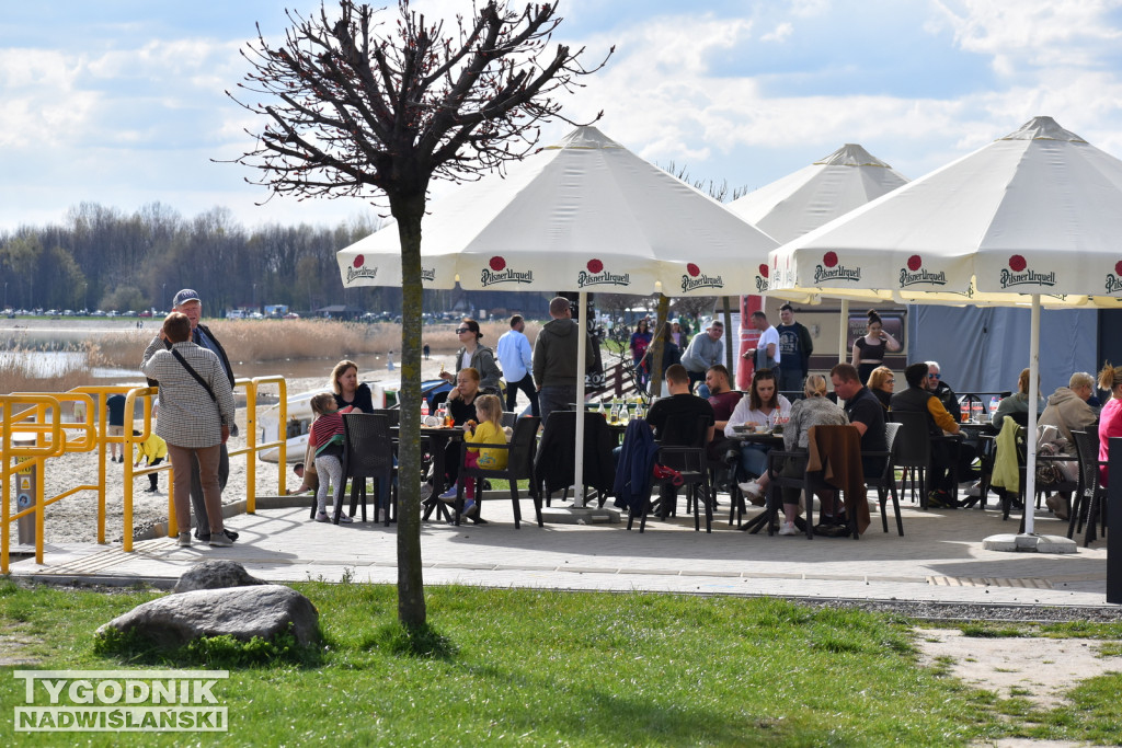 Niedziela nad Jeziorem Tarnobrzeskim - 16.04.2023