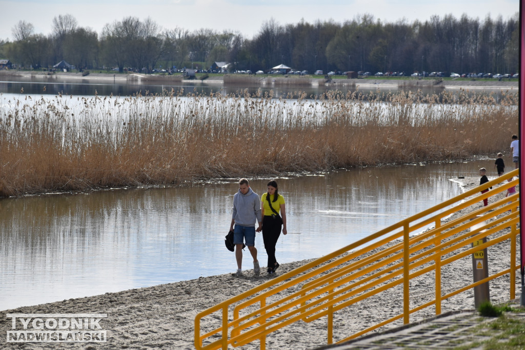 Niedziela nad Jeziorem Tarnobrzeskim - 16.04.2023