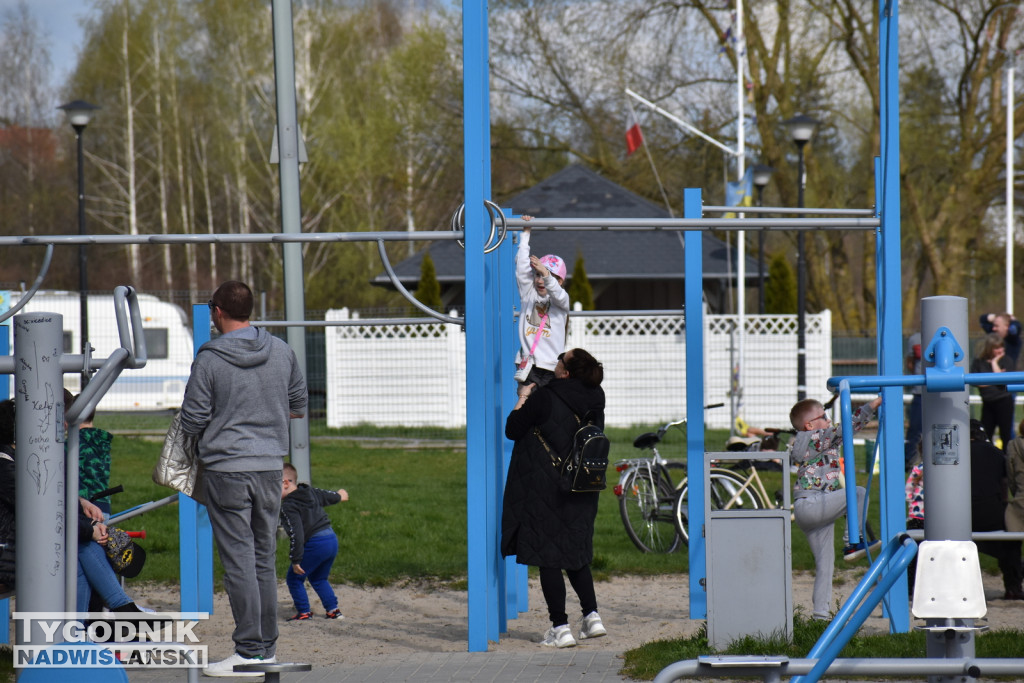 Niedziela nad Jeziorem Tarnobrzeskim - 16.04.2023
