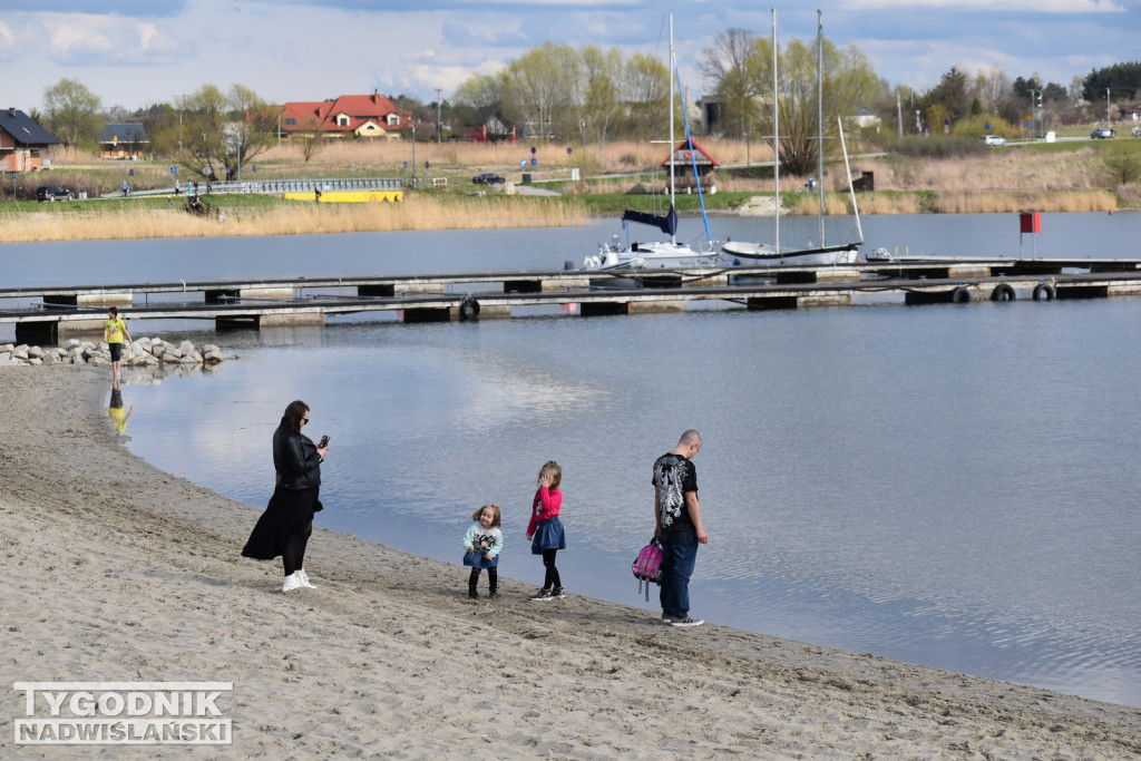 Niedziela nad Jeziorem Tarnobrzeskim - 16.04.2023
