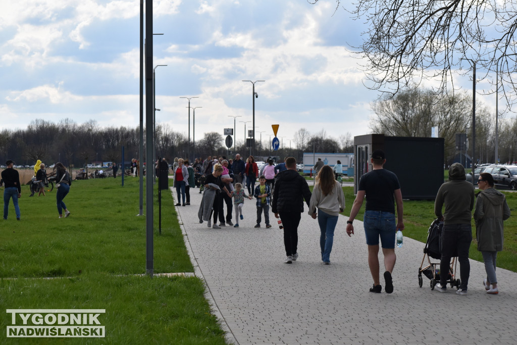 Niedziela nad Jeziorem Tarnobrzeskim - 16.04.2023