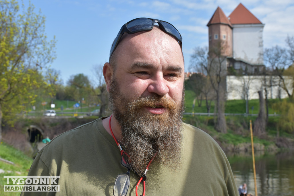 Sprzątanie Wisły w Sandomierzu