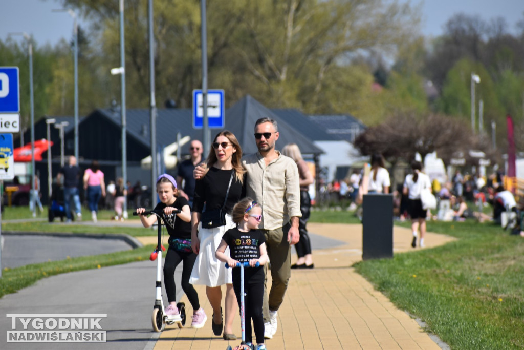 Niedziela 23 kwietnia nad Jeziorem Tarnobrzeskim