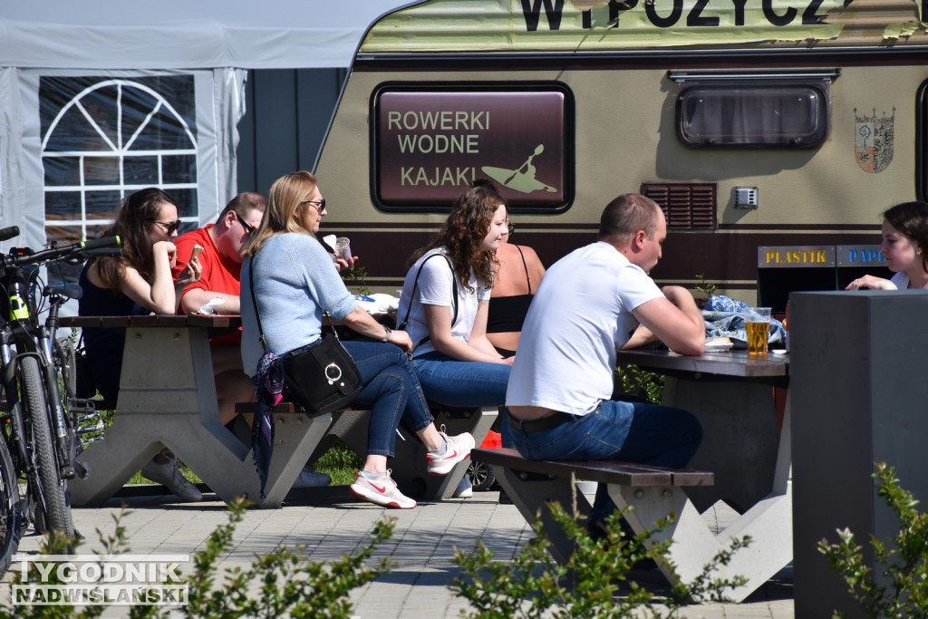 Niedziela 23 kwietnia nad Jeziorem Tarnobrzeskim