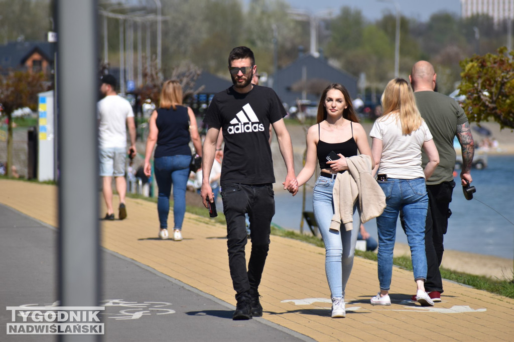 Niedziela 23 kwietnia nad Jeziorem Tarnobrzeskim