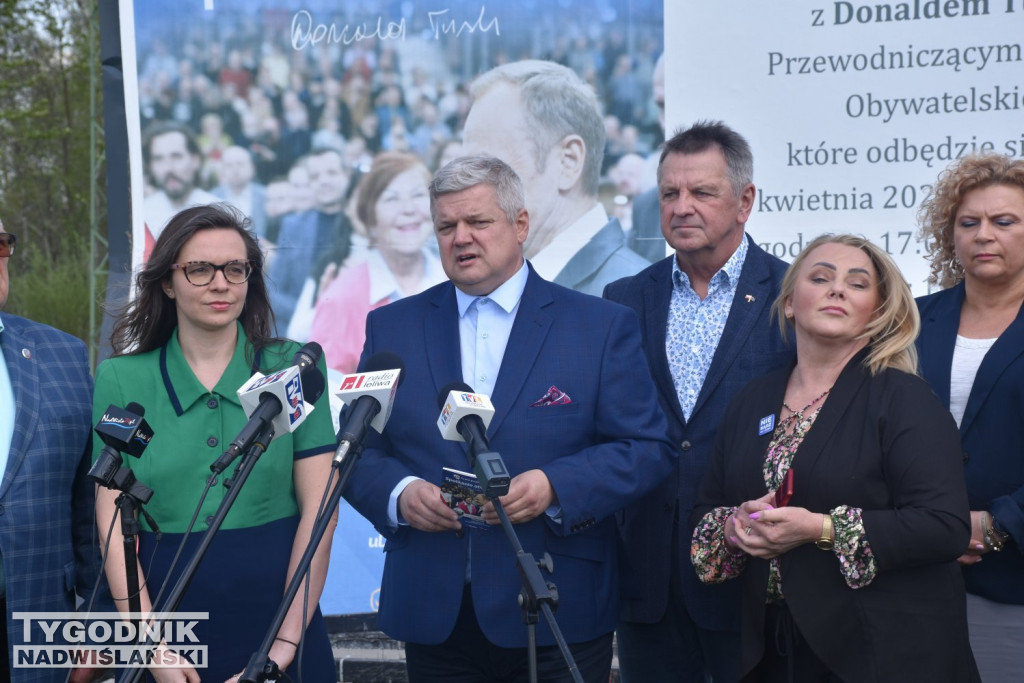 Konferencja PO w sprawie spalarni nad jeziorem