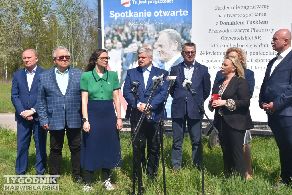 Konferencja PO w sprawie spalarni nad jeziorem