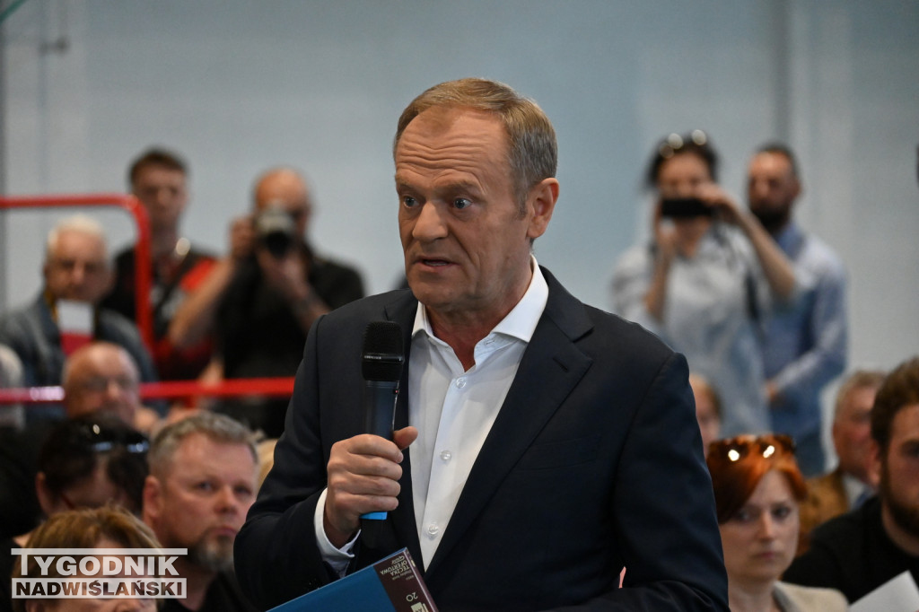 Donald Tusk w Tarnobrzegu. Spotkanie otwarte