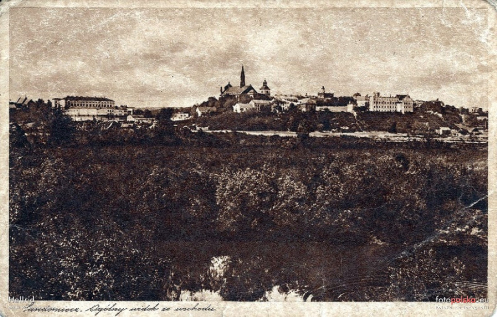 Panoramy Sandomierza z lat 1900-1945