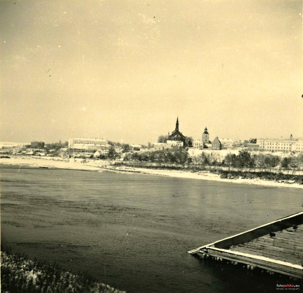 Panoramy Sandomierza z lat 1900-1945