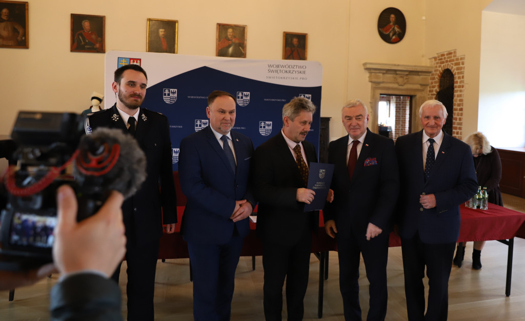 Straży otrzymali pieniądze na zakup wozów