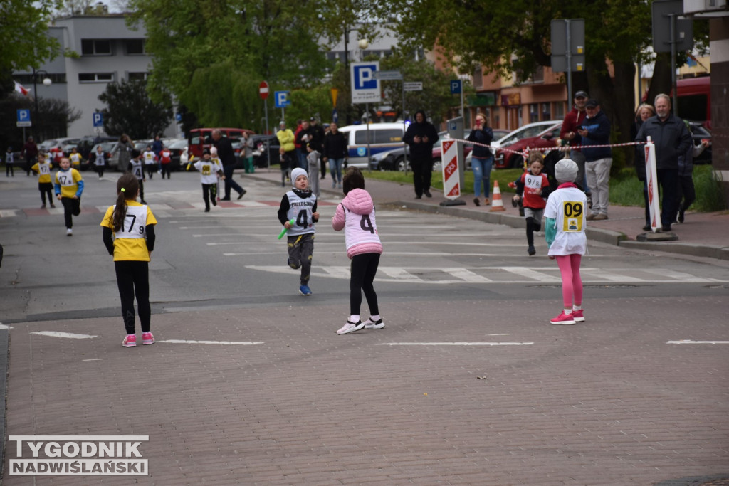 Sztafeta przedszkoli na Biegu Siarkowca w Tarnobrzegu