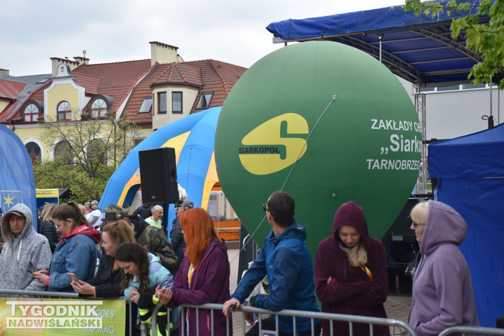 Sztafeta przedszkoli na Biegu Siarkowca w Tarnobrzegu