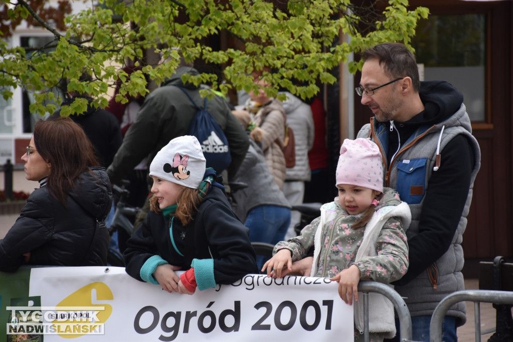 Sztafeta przedszkoli na Biegu Siarkowca w Tarnobrzegu