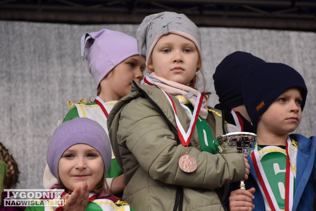 Sztafeta przedszkoli na Biegu Siarkowca w Tarnobrzegu