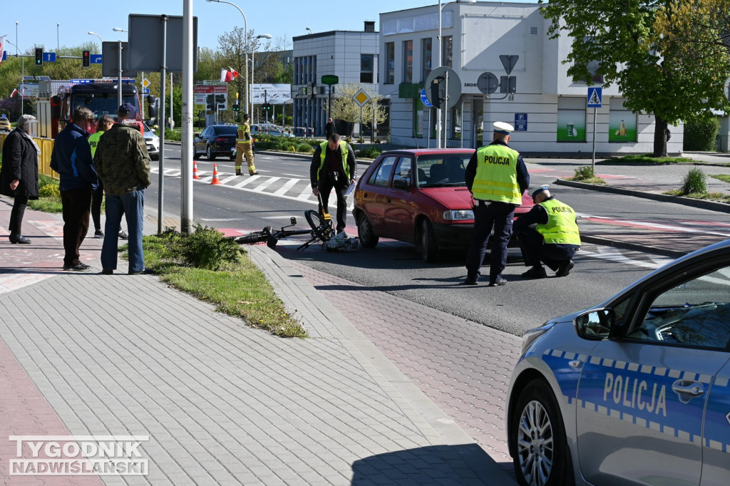 Potrącenie rowerzysty na Sikorskiego w Tarnobrzegu