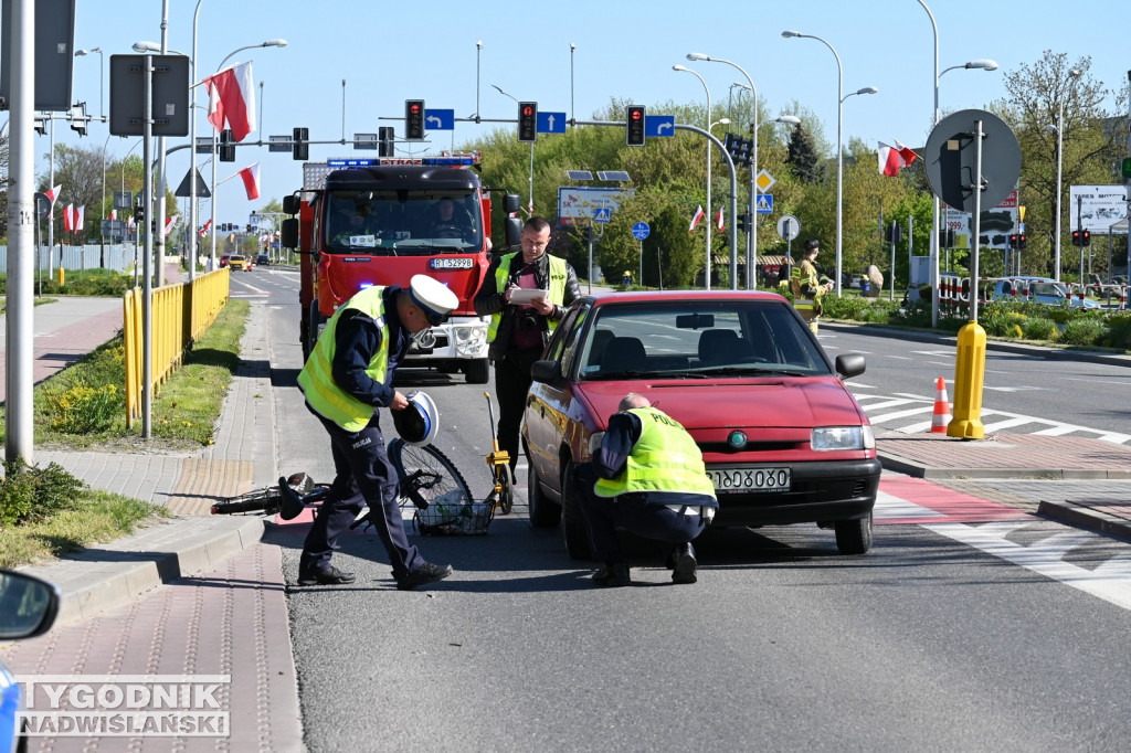 Potrącenie rowerzysty na Sikorskiego w Tarnobrzegu