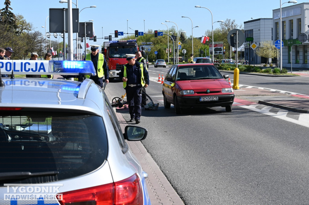 Potrącenie rowerzysty na Sikorskiego w Tarnobrzegu