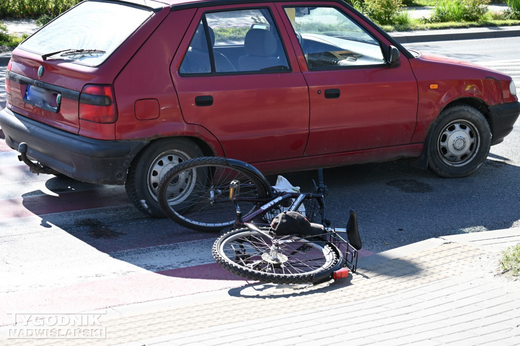 Potrącenie rowerzysty na Sikorskiego w Tarnobrzegu