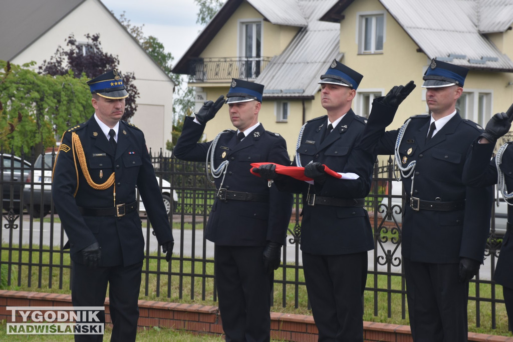 Przekazanie wozu i łodzi dla OSP Sokolniki