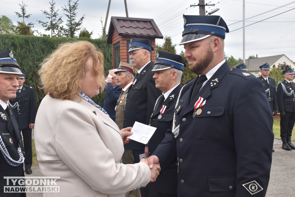 Przekazanie wozu i łodzi dla OSP Sokolniki