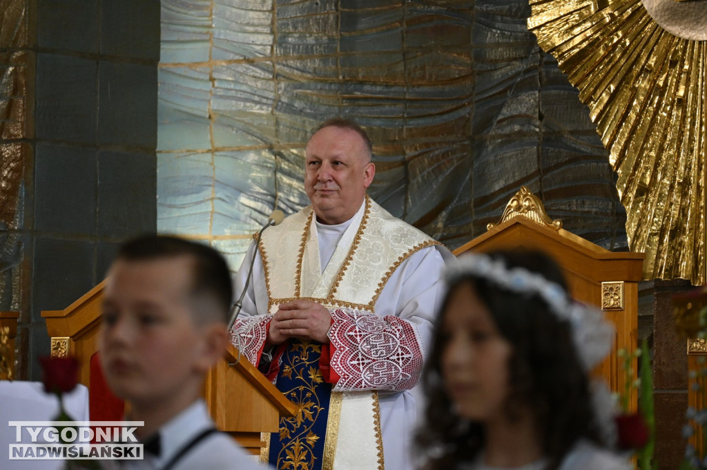 Komunia Święta dzieci z tarnobrzeskiej 
