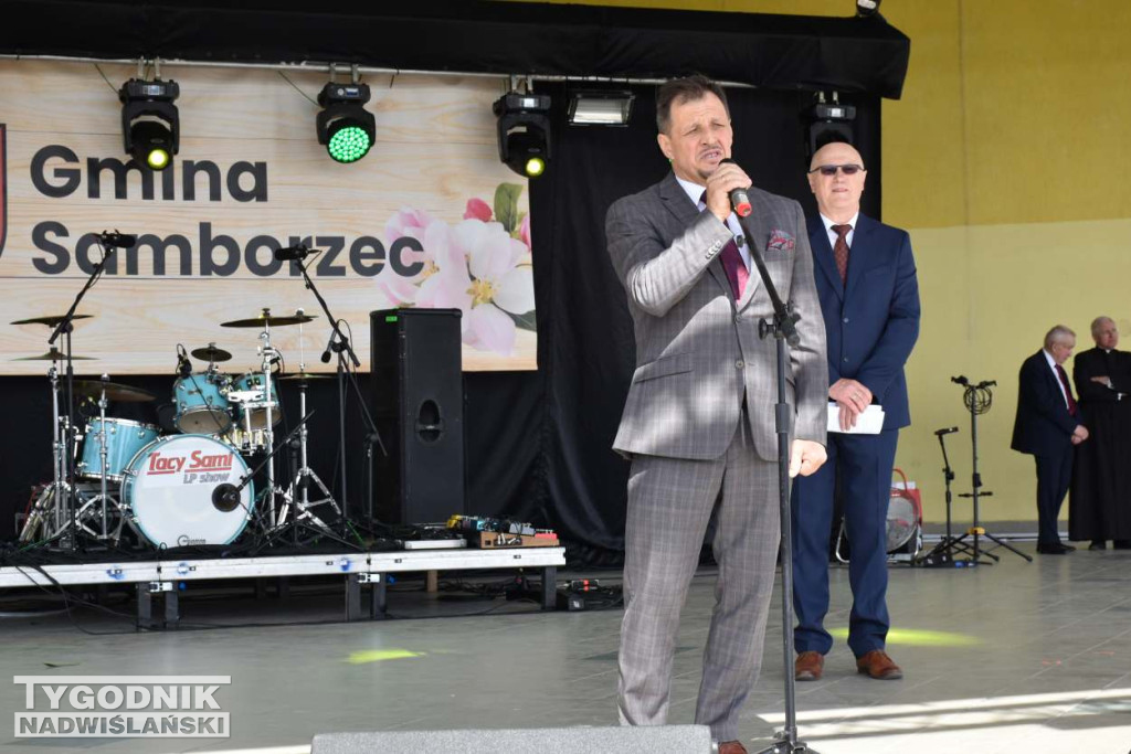 XXXIII Święto Kwitnącej Jabłoni w Samborcu