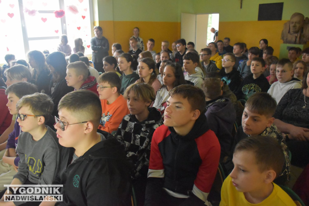 O morsowaniu w SP8 w Tarnobrzegu